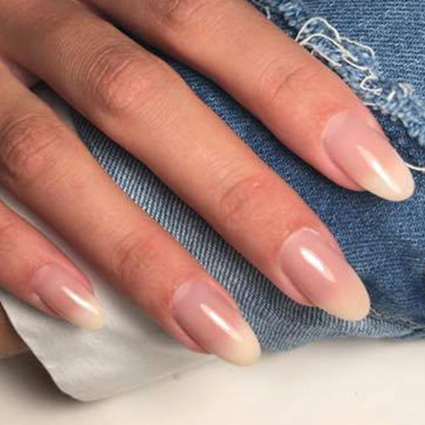 https://www.magneticnaildesign.com/media/wysiwyg/shop/Inspiratie/104300NaturalLook/Ingeborg_Mensonides_edit.jpg