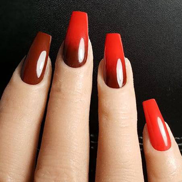 https://www.magneticnaildesign.com/media/wysiwyg/shop/Inspiratie/103352AlinaRed/Natalia_Gritsenko_2_edit.jpg