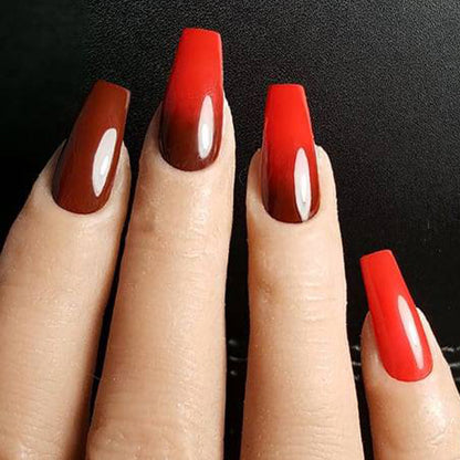 https://www.magneticnaildesign.com/media/wysiwyg/shop/Inspiratie/103352AlinaRed/Natalia_Gritsenko_2_edit.jpg