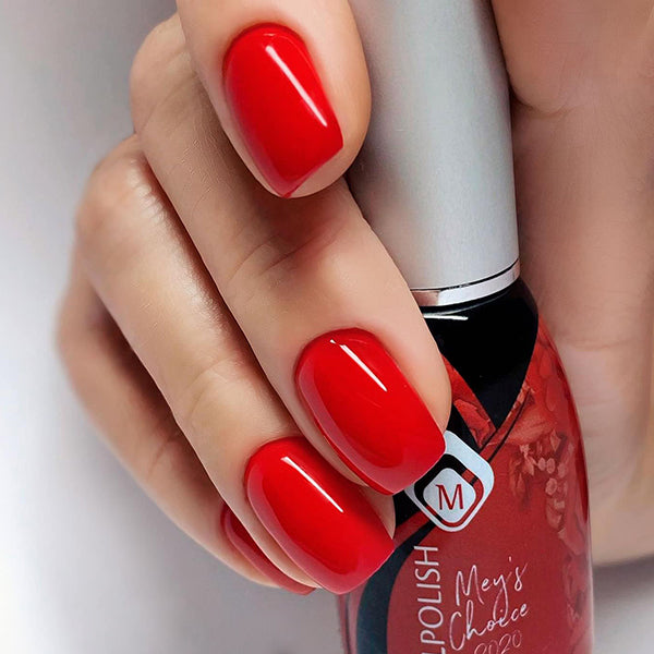 https://www.magneticnaildesign.com/media/wysiwyg/shop/Inspiratie/103447MeysChoice2020/Oksana_Smirnova_edit.jpg
