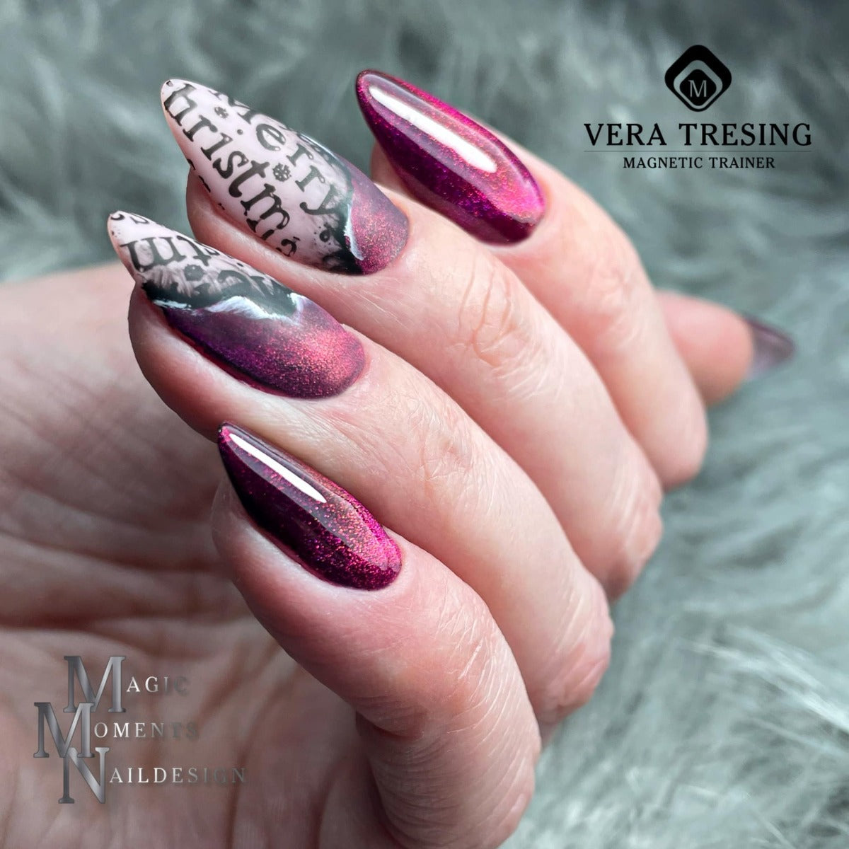 https://www.magneticnaildesign.com/media/wysiwyg/shop/Inspiratie/103510CatEyeVamp/Vera_Tresing.jpeg