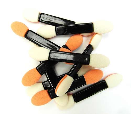 https://www.10fornails.nl/media/cache/jpg/c7/applicator_klein.500x500.jpg